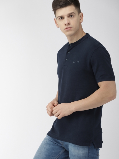

Levis Men Navy Slim Fit Solid Mandarin Collar Pure Cotton T-shirt, Navy blue