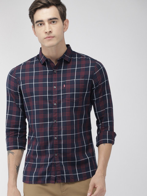 

Levis Men Navy Blue & Red Slim Fit Checked Casual Shirt