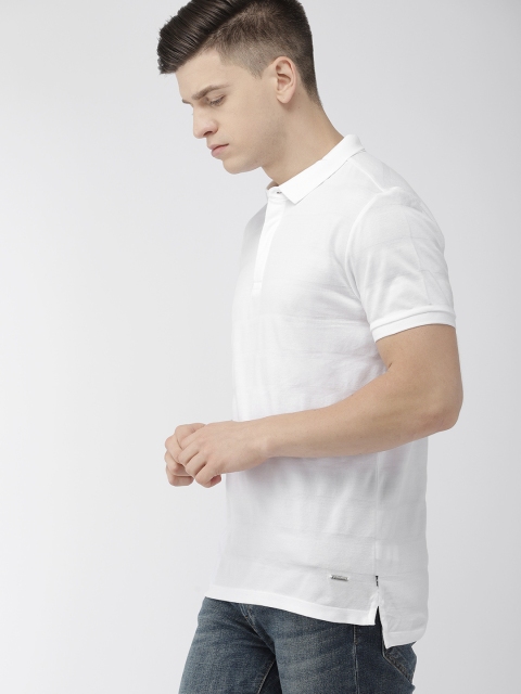 

Levis Men White Slim Fit Solid Polo Collar T-shirt