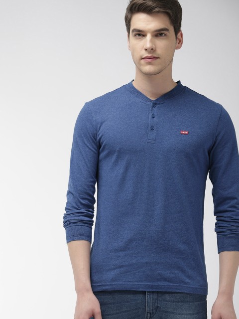

Levis Men Blue Solid Henley Neck T-shirt