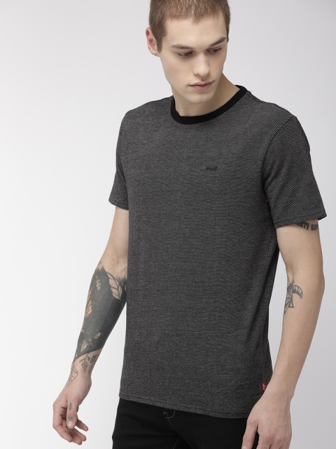 

Levis Men Black Self Design Round Neck T-shirt