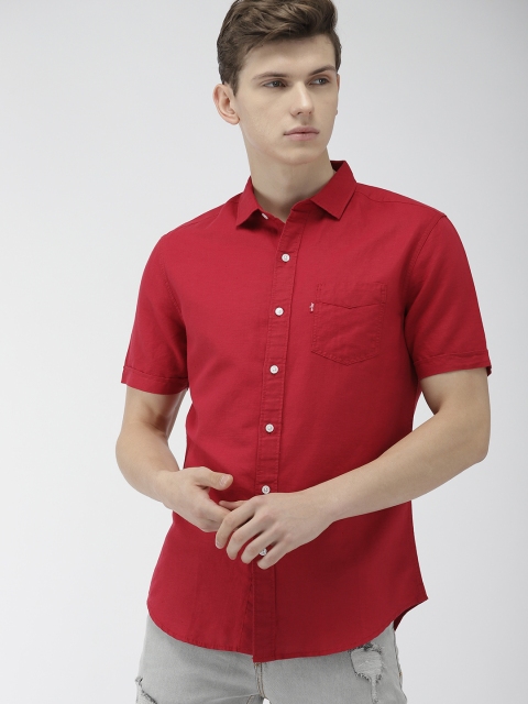 

Levis Men Red Slim Fit Solid Casual Shirt
