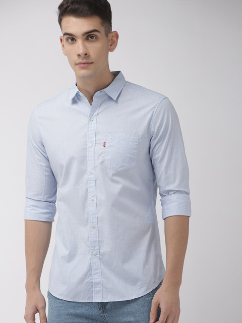 

Levis Men Blue Slim Fit Solid Casual Shirt