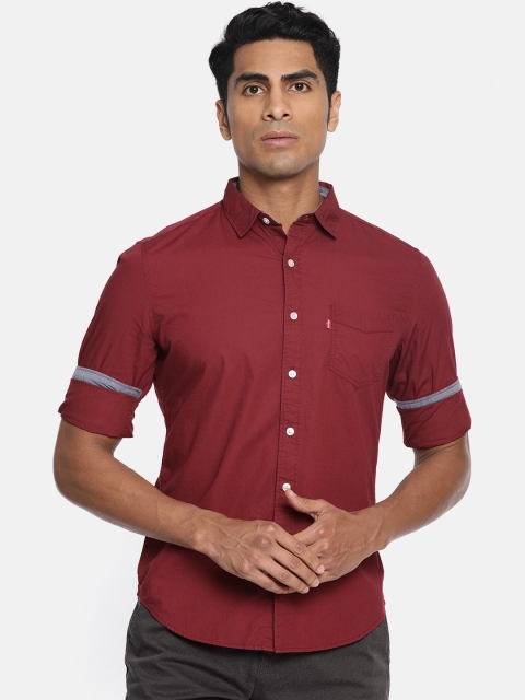 

Levis Men Maroon Slim Fit Solid Casual Shirt