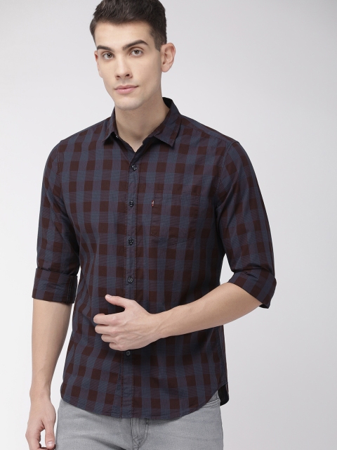 

Levis Men Navy Blue & Red Slim Fit Checked Casual Shirt