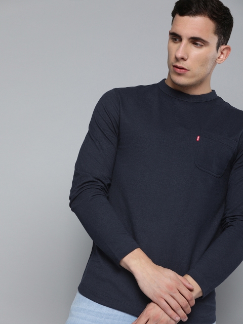 

Levis Men Navy Blue Solid Round Neck T-shirt