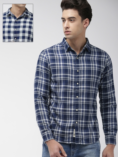 

Levis Men Navy Blue & White Slim Fit Reversible Checked Casual Shirt
