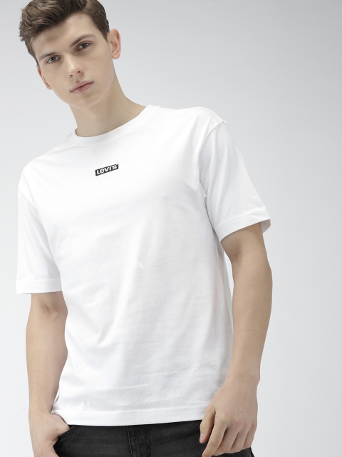 

Levis Men White Solid Loose Fit Round Neck T-shirt