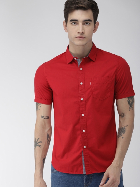 

Levis Men Red Slim Fit Solid Casual Shirt