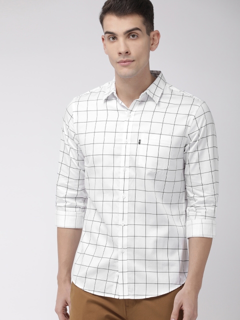 

Levis Men White & Navy Blue Slim Fit Checked Casual Shirt