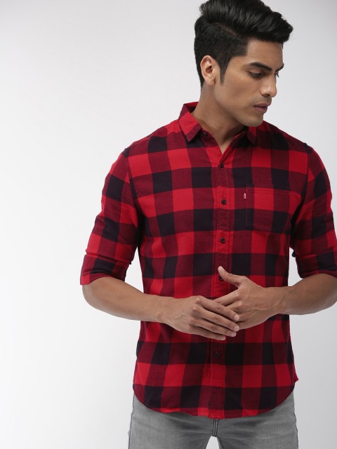 

Levis Men Red & Black Slim Fit Checked Casual Shirt
