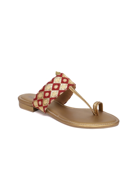 

Inc 5 Women Gold-Toned & Red Printed One Toe Flats