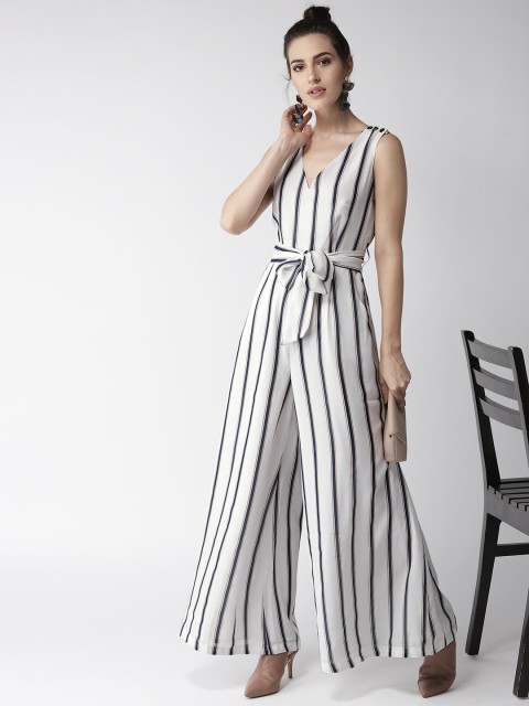 

QUIERO Women White and Navy Blue Nautical Striped Wide Leg Jumpsuit