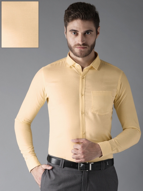 

DENNISON Men Yellow Regular Fit Solid Formal Shirt