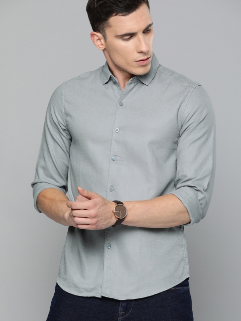 

Lee Men Grey Super Slim Fit Self Design Casual Shirt