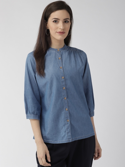 

Xpose Women Blue Comfort Regular Fit Solid Chambray Casual Shirt