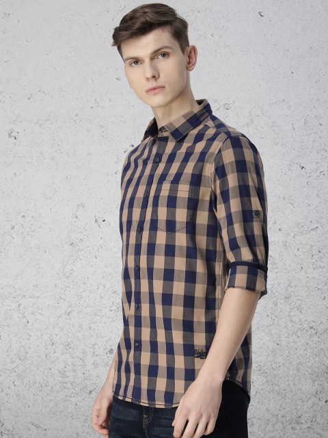 

Ecko Unltd Men Beige & Navy Blue Slim Fit Checked Casual Shirt