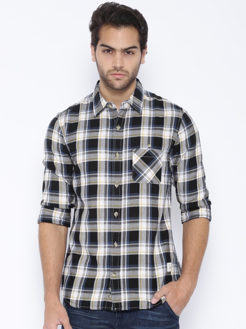 

United Colors of Benetton Black Flaannel Checked Casual Shirt