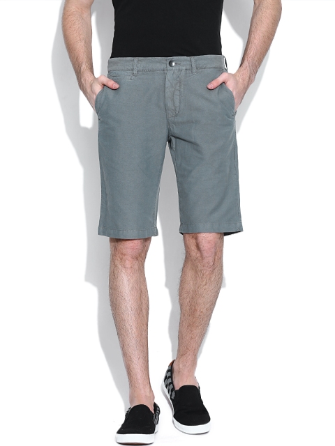 

United Colors of Benetton Grey Slim Fit Shorts