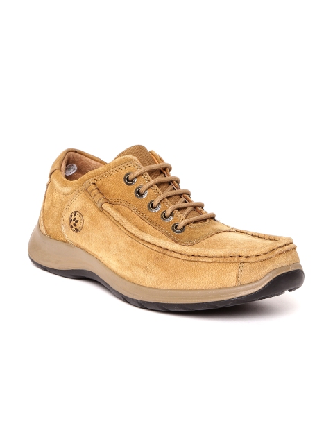 

Woodland Proplanet Men Brown Sneakers