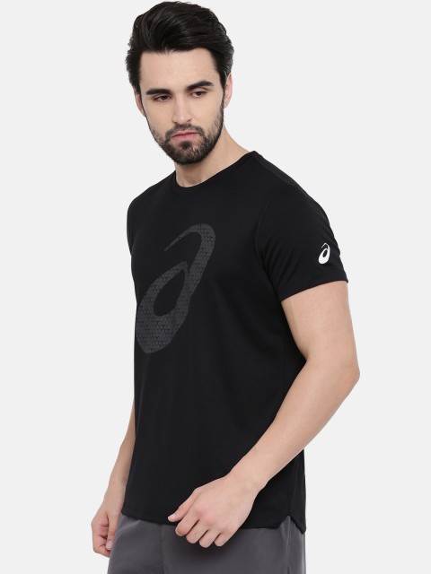 

ASICS Men Black Printed Graphic Ss Round Neck T-shirt