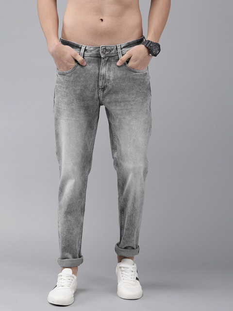 

The Roadster Lifestyle Co Men Grey Slim Tapered Fit Mid-Rise Clean Look Stretchable Jeans