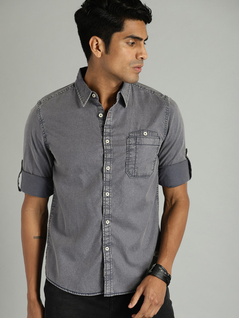 

Roadster Men Blue Regular Fit Solid Casual Shirt