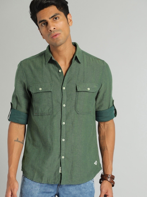 

Roadster Men Green Regular Fit Self Design Casual Shirt