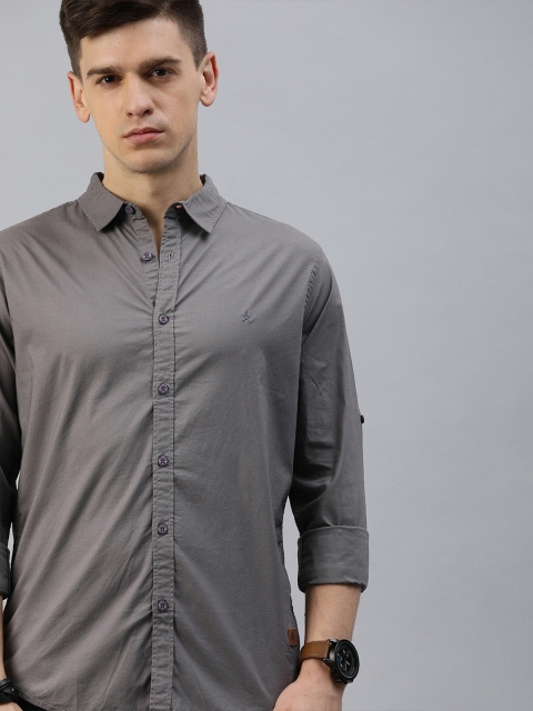 

Roadster Men Charcoal Grey Slim Fit Solid Casual Shirt