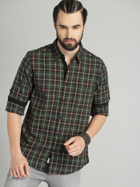 

Roadster Men Olive Green & Maroon Regular Fit Checked Casual Shirt