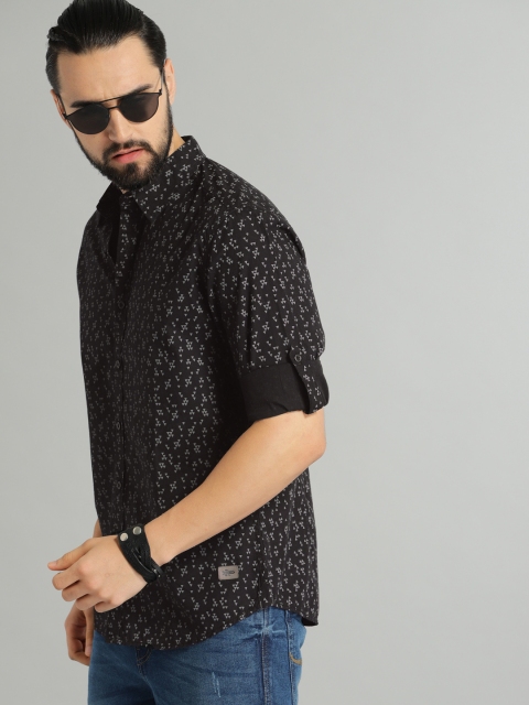 

Roadster Men Black & Grey Regular Fit Printed Casual Shirt