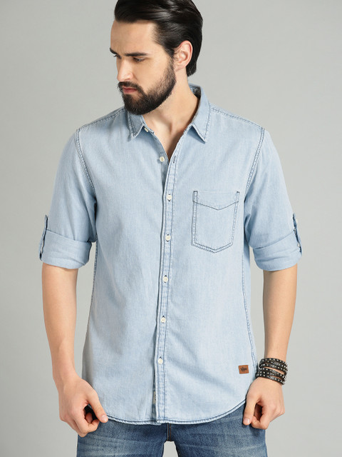 

The Roadster Lifestyle Co Men Blue Regular Fit Solid Casual Chambray Shirt