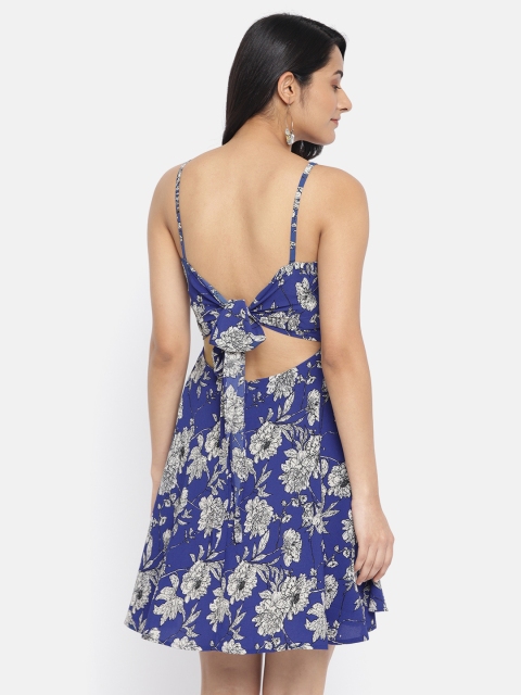 

ROVING MODE Women Blue & White Printed Fit and Flare Dress
