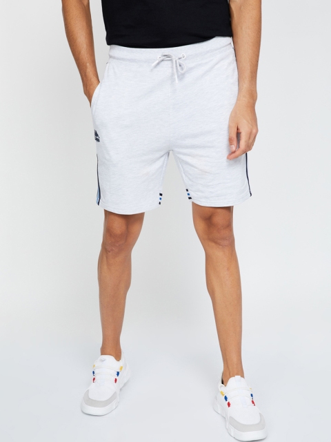 

Kappa Men White Solid Regular Shorts