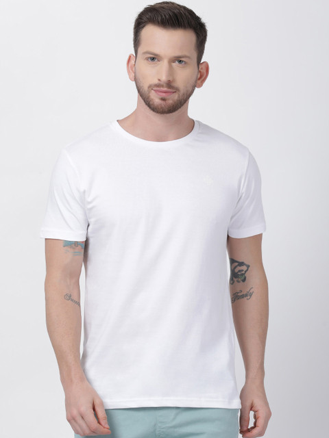 

T-Tog Men White Solid Round Neck T-shirt