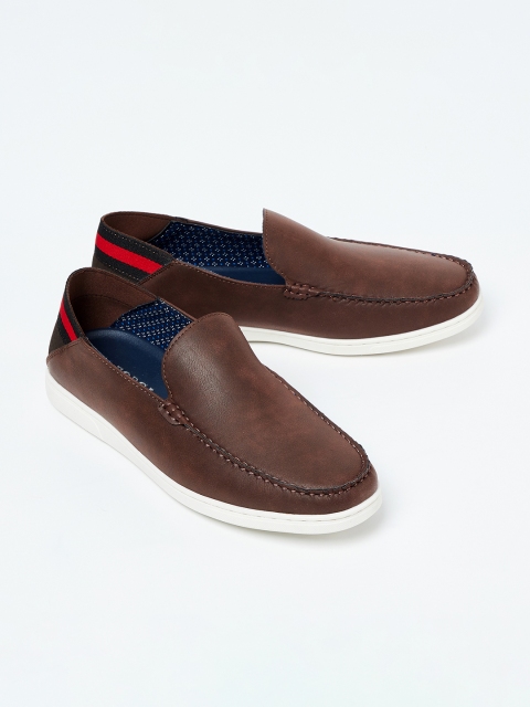 

Forca by Lifestyle Men Brown Solid Slip-On Sneakers