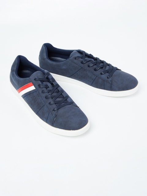 

Forca by Lifestyle Men Navy Blue Sneakers
