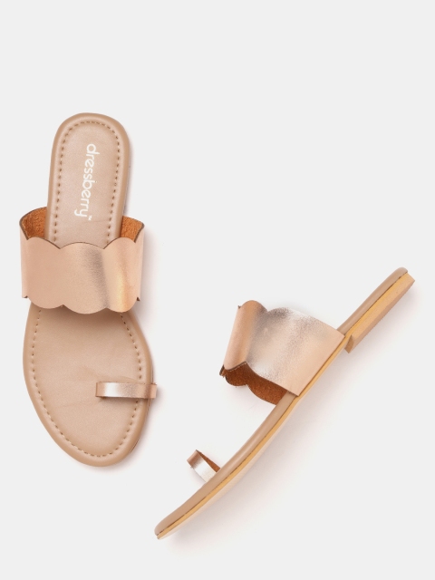 

DressBerry Women Rose Gold-Toned Solid One Toe Flats