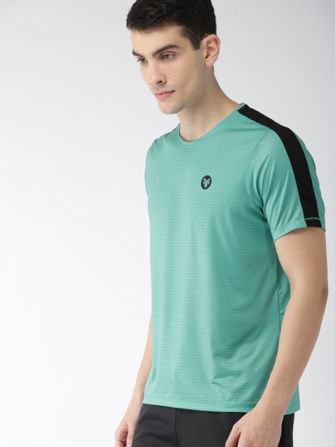 

2GO Men Green Relaxed Fit Self-Design GO-DRY Tshirts