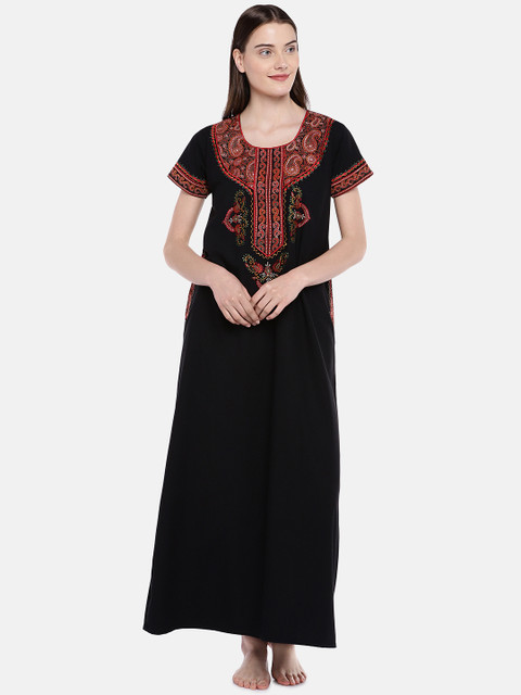 

Sand Dune Black Embroidered Nightdress 6210