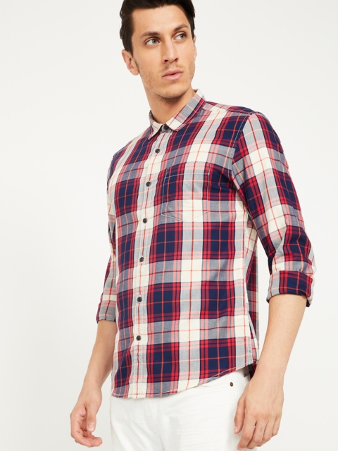 

Forca by Lifestyle Men Red & White Slim Fit Checked Casual Shirt