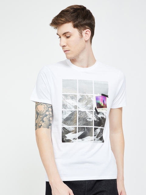 

Forca by Lifestyle Men White Printed Round Neck T-shirt