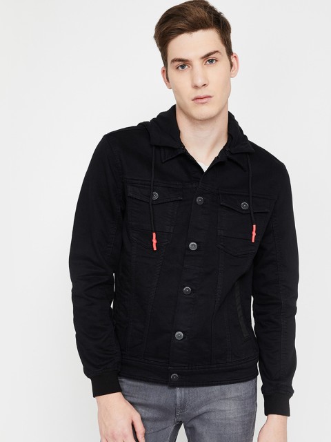 

Forca by Lifestyle Men Black Solid Tailored Jacket
