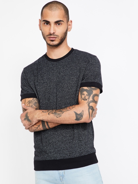 

Forca by Lifestyle Men Black Solid Round Neck T-shirt