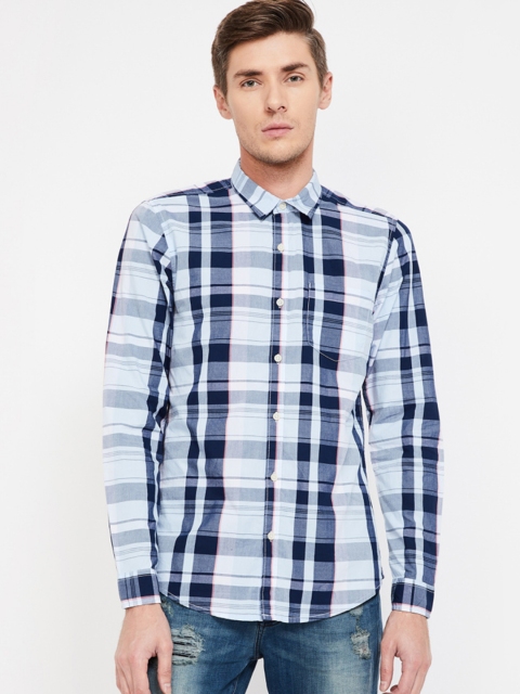 

Forca by Lifestyle Men Blue Slim Fit Checked Casual Shirt