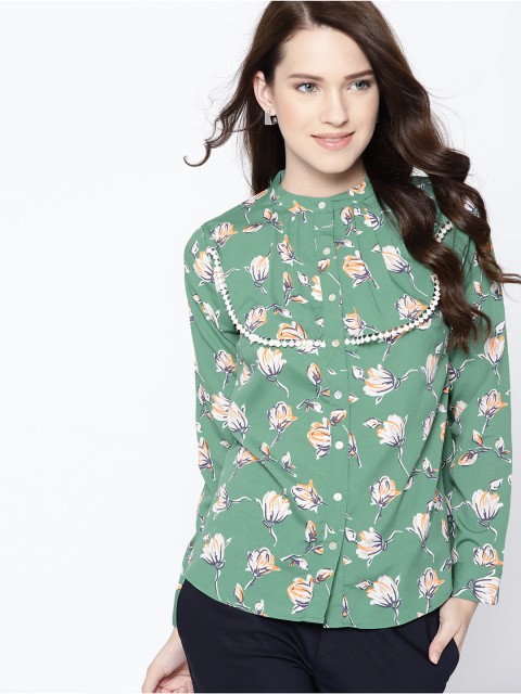 

Mast & Harbour Women Green & White Regular Fit Printed Casual Shirt
