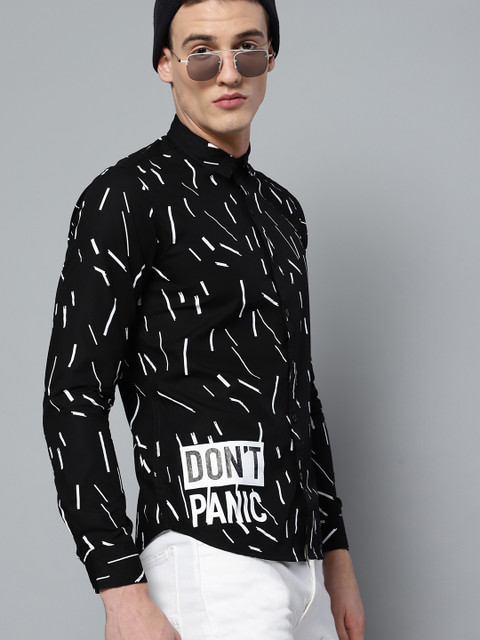 

Kook N Keech Men Black & White Regular Fit Printed Casual Shirt