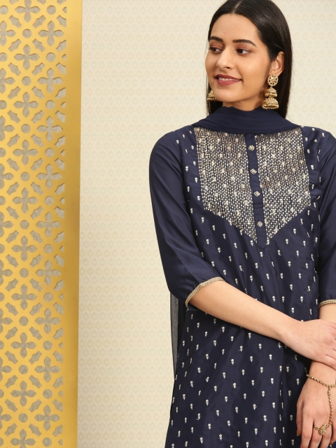 

House of Pataudi Women Navy Blue & White Self Design Kurta with Skirt & Dupatta