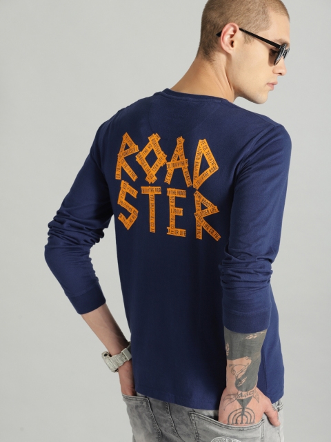 

Roadster Men Blue Printed Round Neck T-shirt