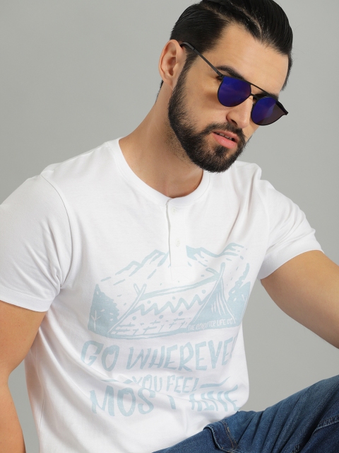 

Roadster Men White Printed Henley Neck T-shirt